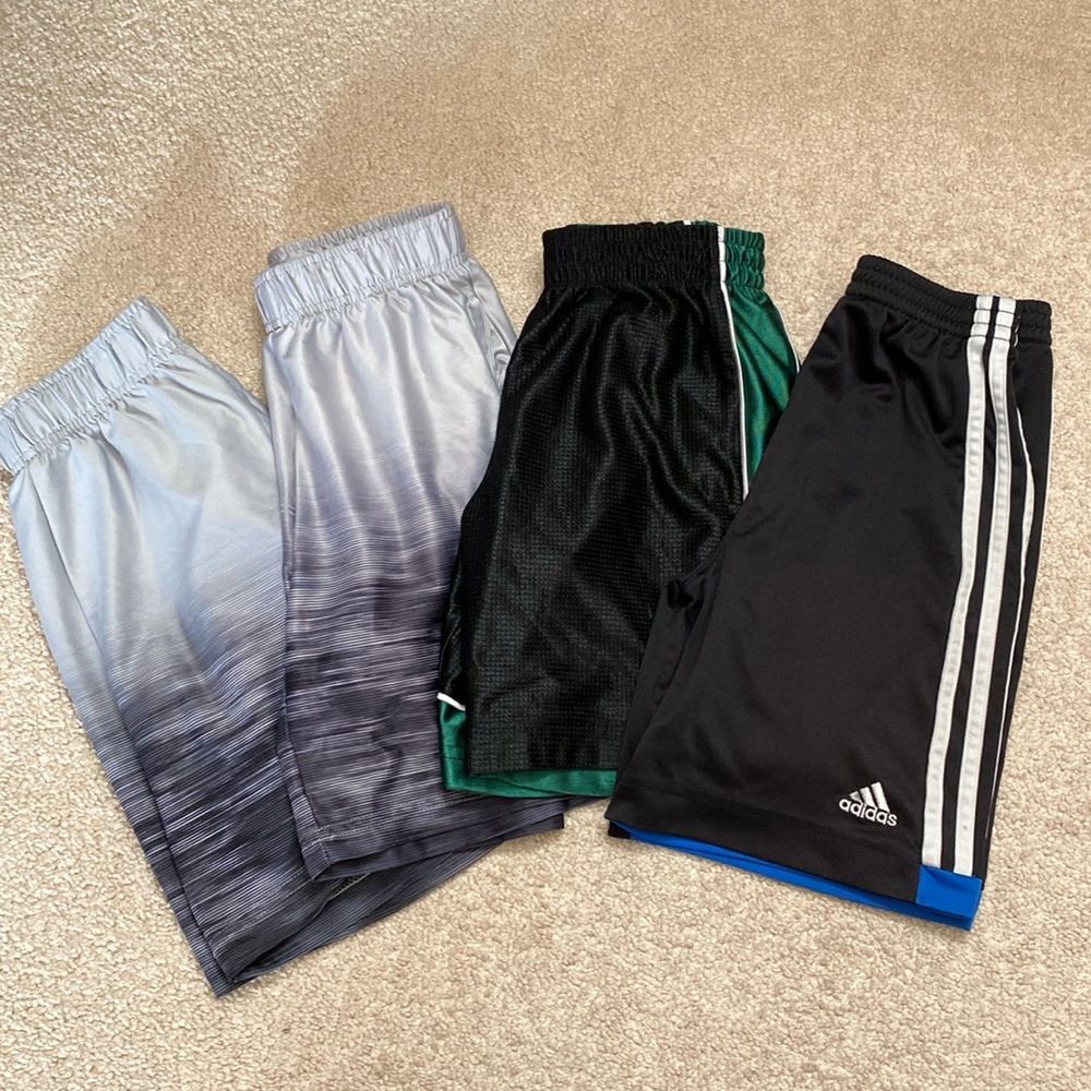 FOUR Boy’s athletic shorts